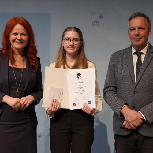 Jana_Preisverleihung_1