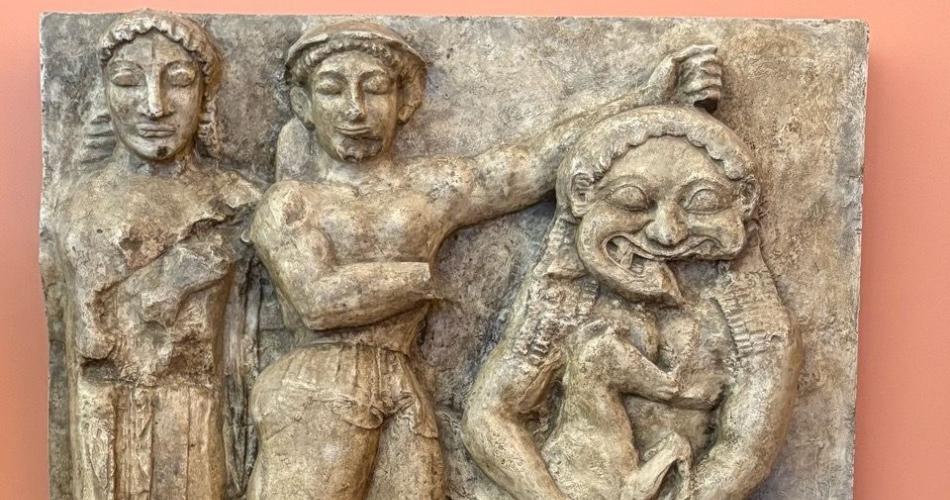 Antike mythologische Figuren um die Ecke - Medusa